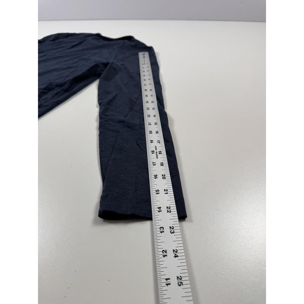 Lululemon Shirt Men's Medium Long Sleeve Crewneck Casual Basic Lightweight - Picture 6 of 8